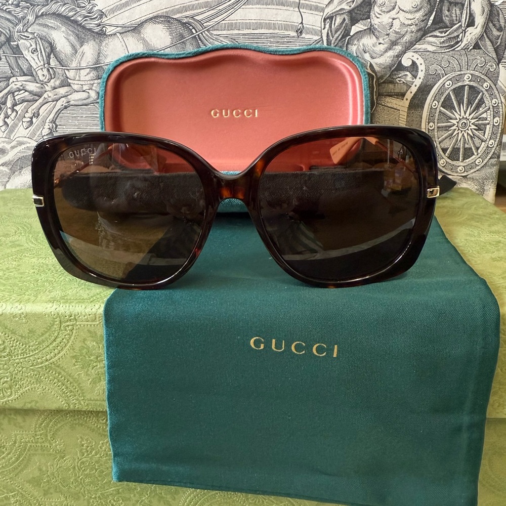 Gucci Women's Dark Brown Sunglasses